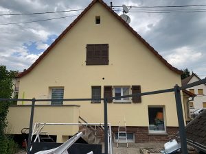 Chantier d'isolation extérieure dans le 67.