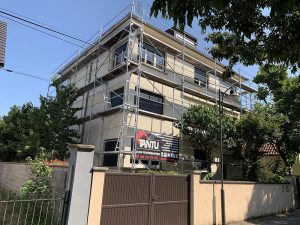 Chantier d'isolation extérieure et ravalement de façade dans le 67.