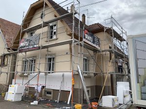 Chantier d'isolation extérieure dans le 67.