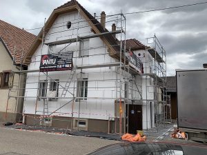 Chantier d'isolation extérieure dans le 67.