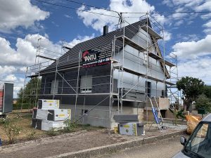 Chantier d'isolation extérieure et ravalement de façade dans le 67.
