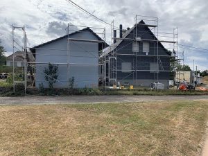 Chantier d'isolation extérieure et ravalement de façade dans le 67.