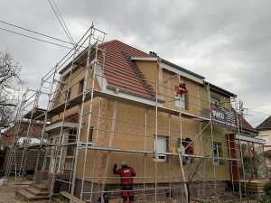 Chantier d'isolation extérieure d'une maison mitoyenne dans le 67.