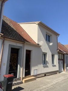 Chantier d'isolation extérieure et combles dans le 67.