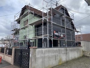 Chantier d'isolation extérieure dans le 67.