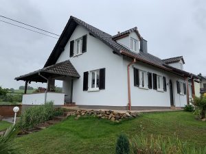 Chantier d'isolation extérieure et modification de charpente ans le 67.