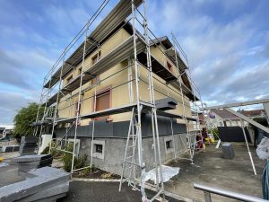Chantier d'isolation extérieure et travaux de toiture dans le 67.