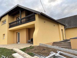 Chantier d'isolation extérieure et travaux de toiture dans le 67.