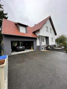 Chantier de ravalement de façade et traitement de toiture dans le 67.