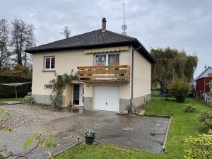 Chantier d'isolation extérieure et remplacement de gouttières dans le 67.