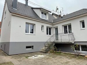 Chantier d'isolation extérieure et de rénovation de la toiture à Haguenau.