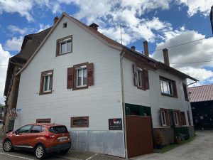 Chantier d'isolation extérieure, ravalement de façade et zinguerie dans le 67.