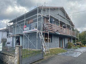 Chantier d'isolation extérieure et ravalement de façade.