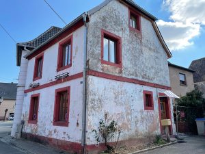 Chantier de ravalement de façade à Reichshoffen.