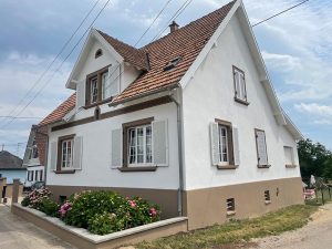 Chantier de ravalement de façade à Batzendorf.