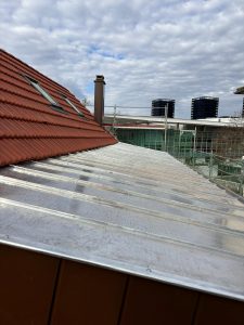 Chantier de remplacement de couverture.