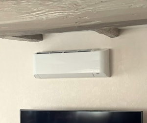 Installation d'une climatisation.