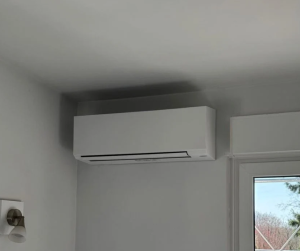Installation d'une climatisation.
